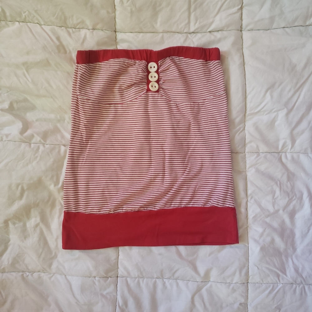 Comes w/ FREE GIFT!! 🎁